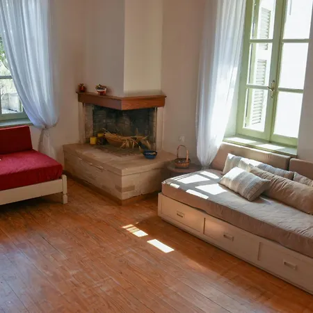 Komfort Stone House Casa de Férias