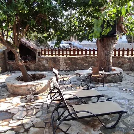 Komfort Stone House Casa de Férias Antimachia