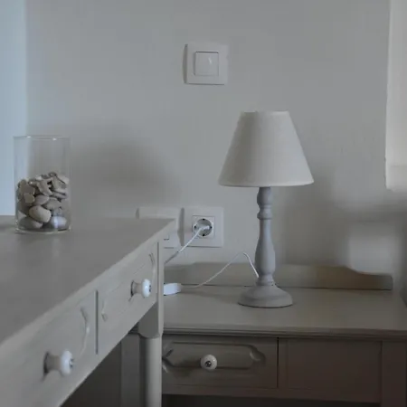 Komfort Stone House בית נופש Antimachia