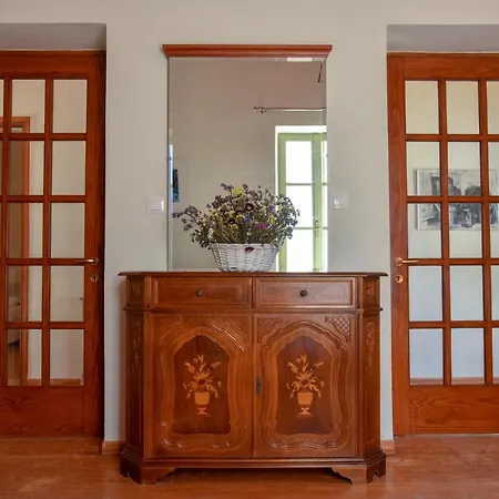 בית נופש Komfort Stone House Antimachia