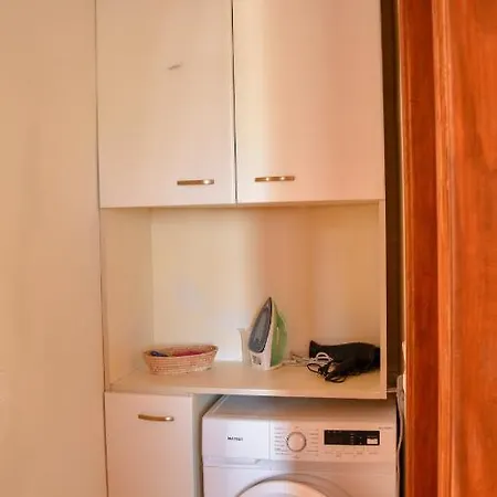 Komfort Stone House בית נופש *