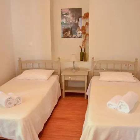 Komfort Stone House *