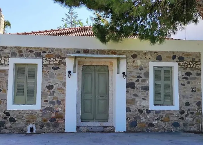 Сasa de vacaciones Komfort Stone House *