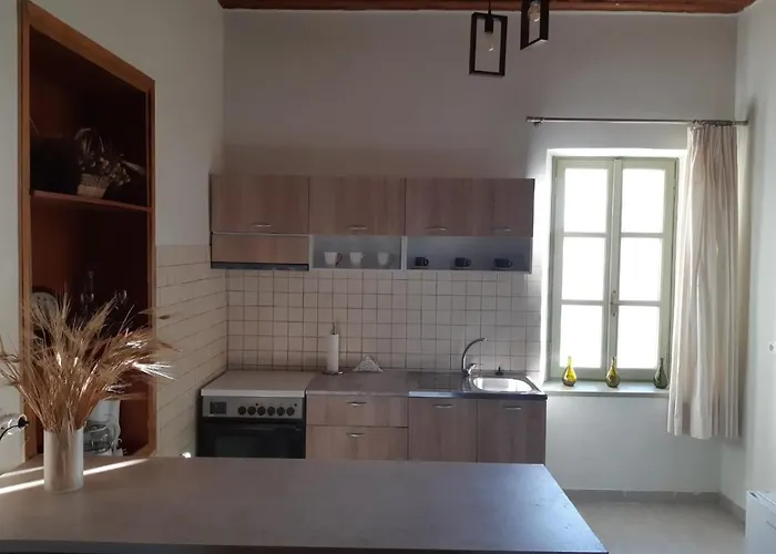 Komfort Stone House Сasa de vacaciones *