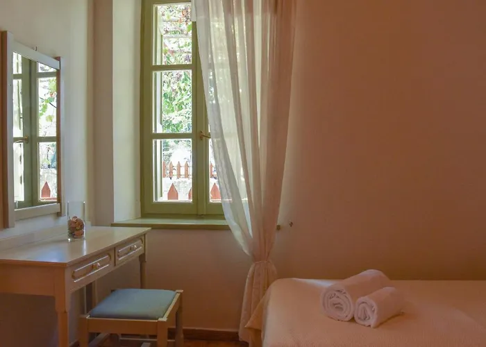 Komfort Stone House 度假居 Antimachia